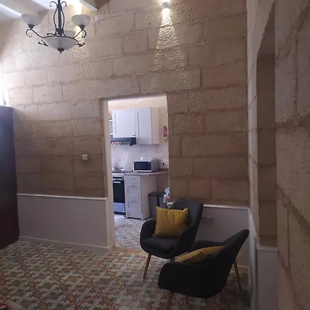 招待所 3 Cities Heart 2