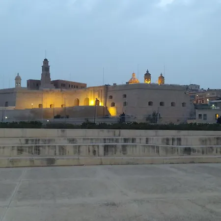 3 Cities Heart 2 Cospicua