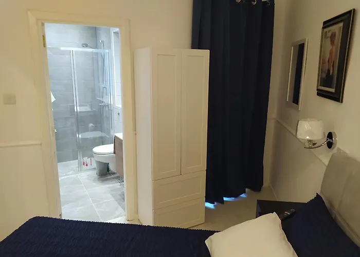 3 Cities Heart 2 Гостевой дом Cospicua