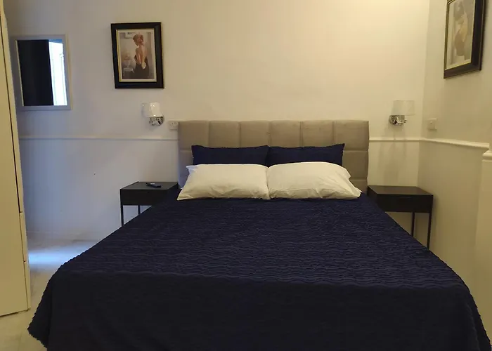 Pensiune 3 Cities Heart 2